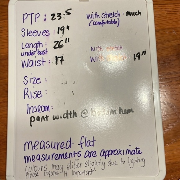 Jones New York Signature L green/blue batwing silky cinched waist top - Picture 11 of 11